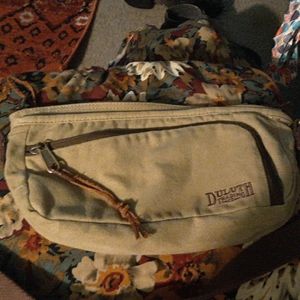 Duluth Trading Co. Waist/sling bag canvas